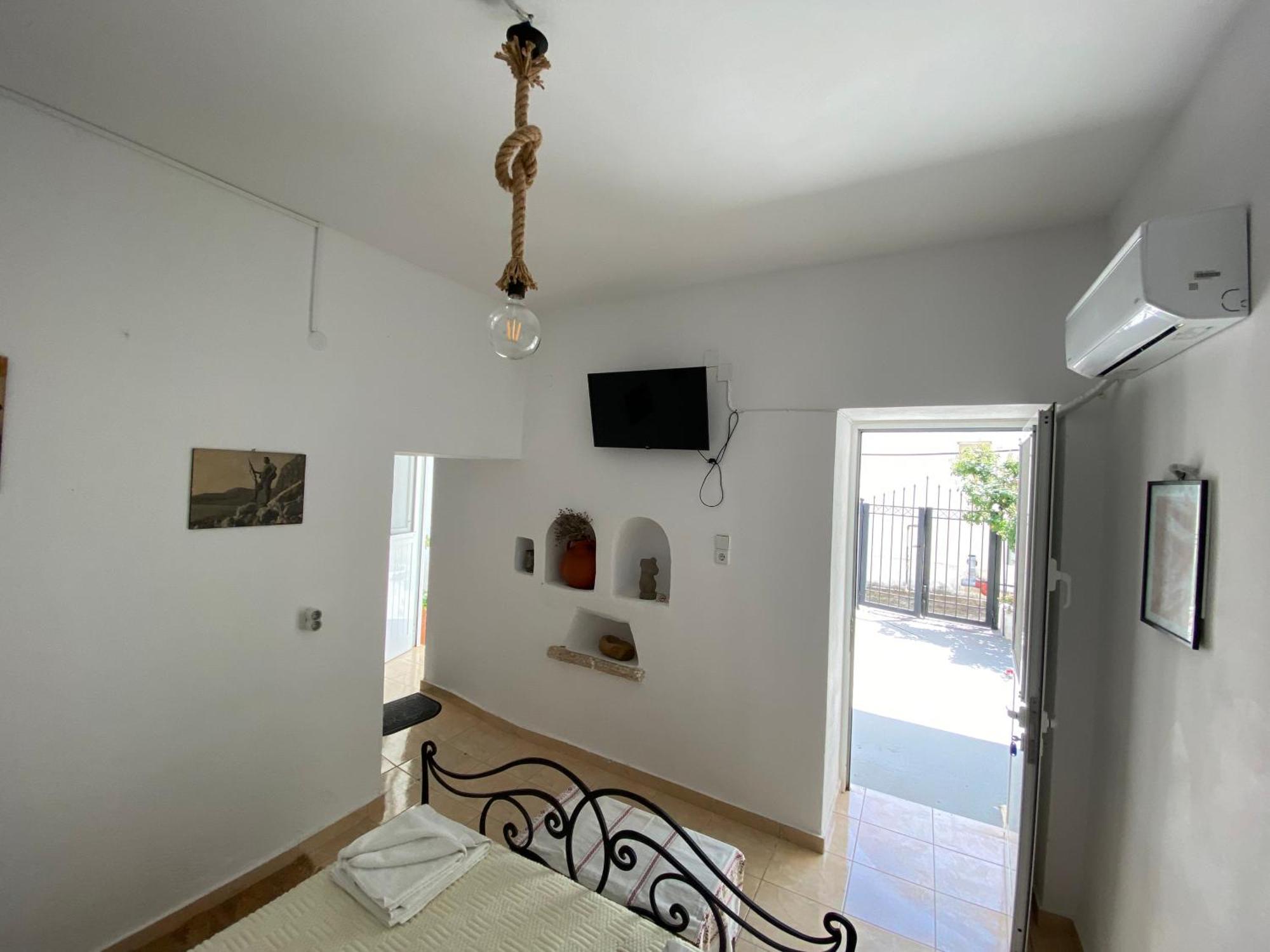 Casa Elafonisi N1- 10Min From The Beach Plokamiana Ngoại thất bức ảnh